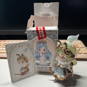 SOLD POP MART CHAKA Luminous Reverie Series Figures Blind Box (Honeyed Dawn)